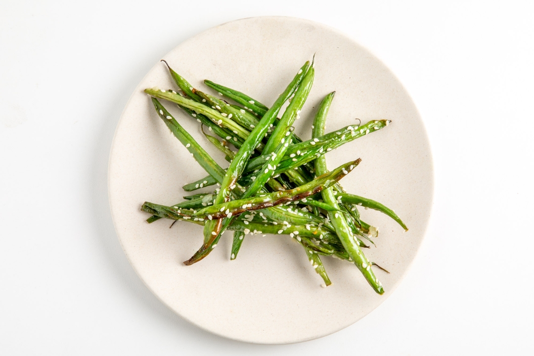Charred String Beans w/ Garlic & Sesame