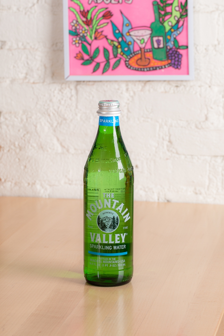Saratoga Sparkling Water