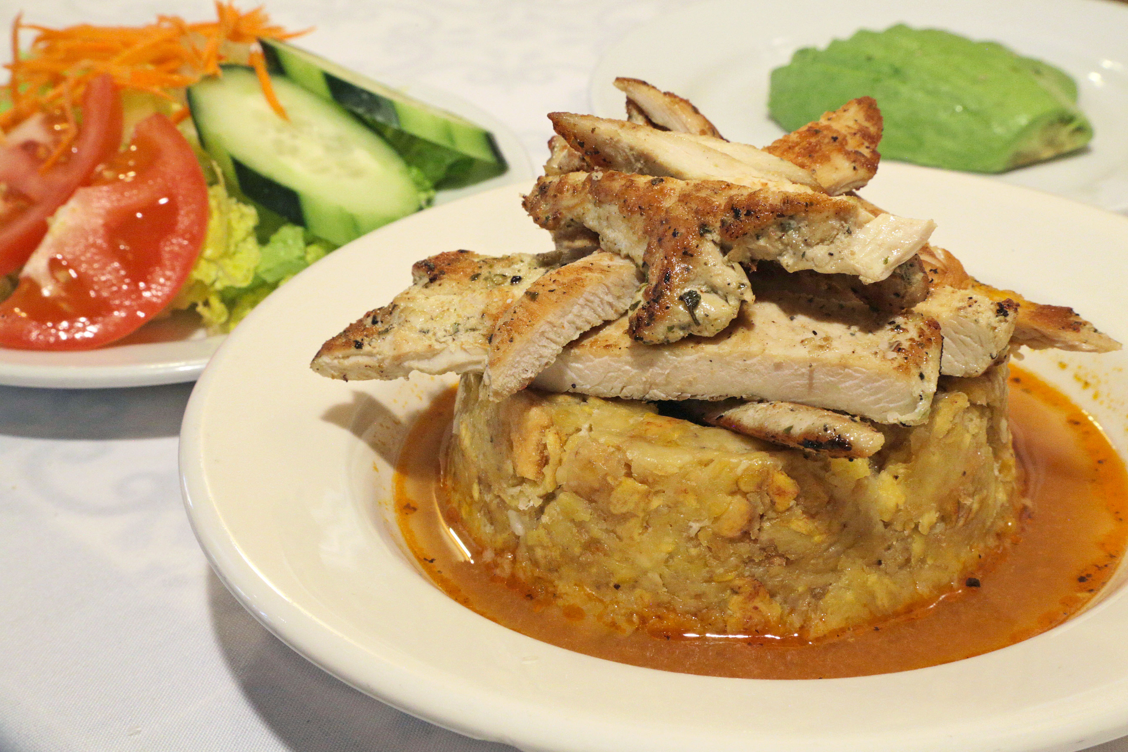 Mofongo de Pechuga Asada