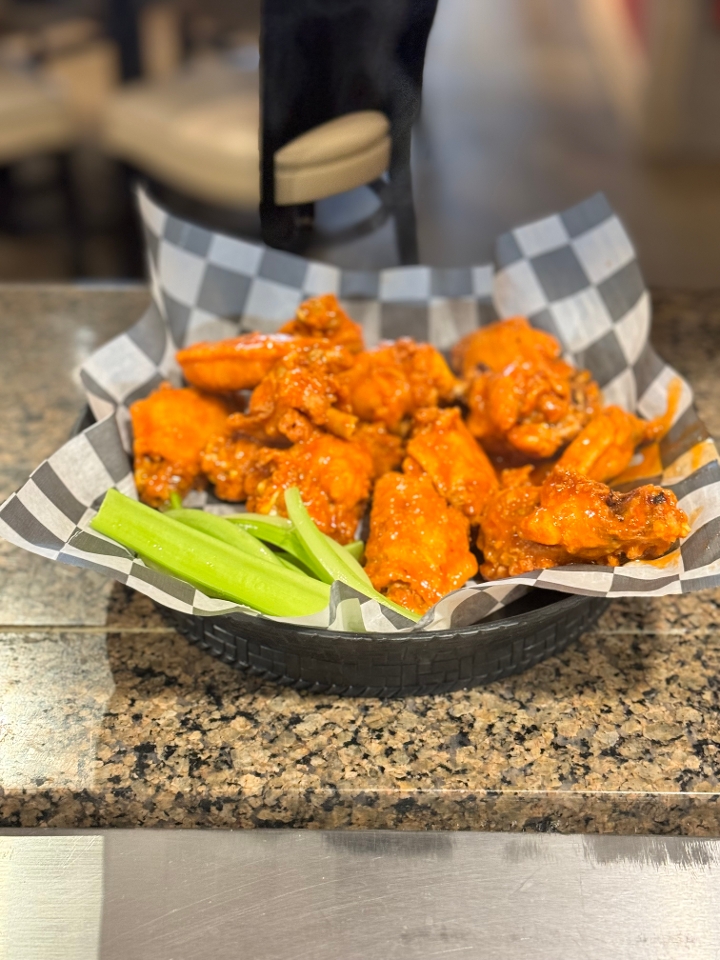 12 Wings
