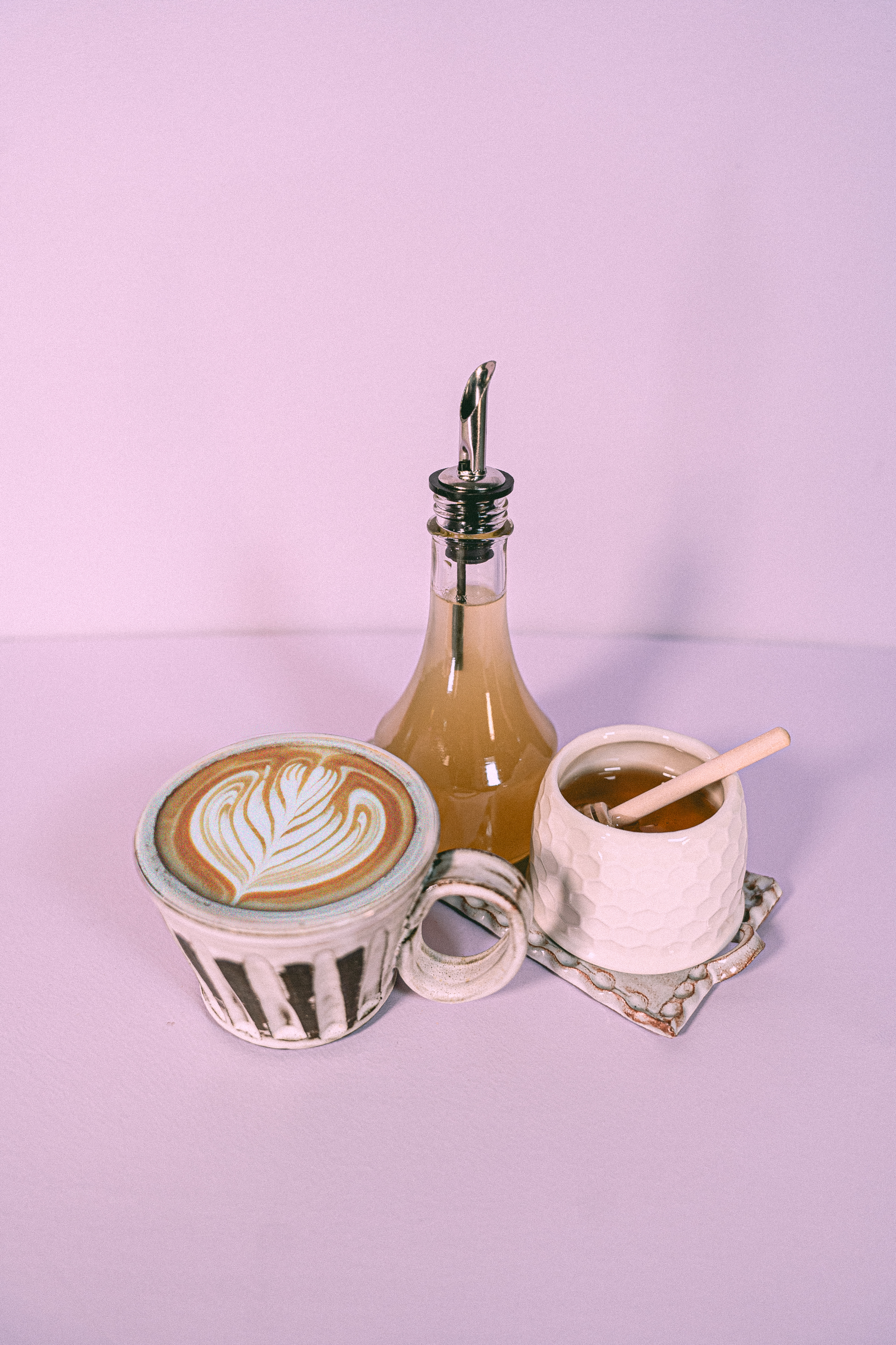 Hot Ginger-Bee Latte