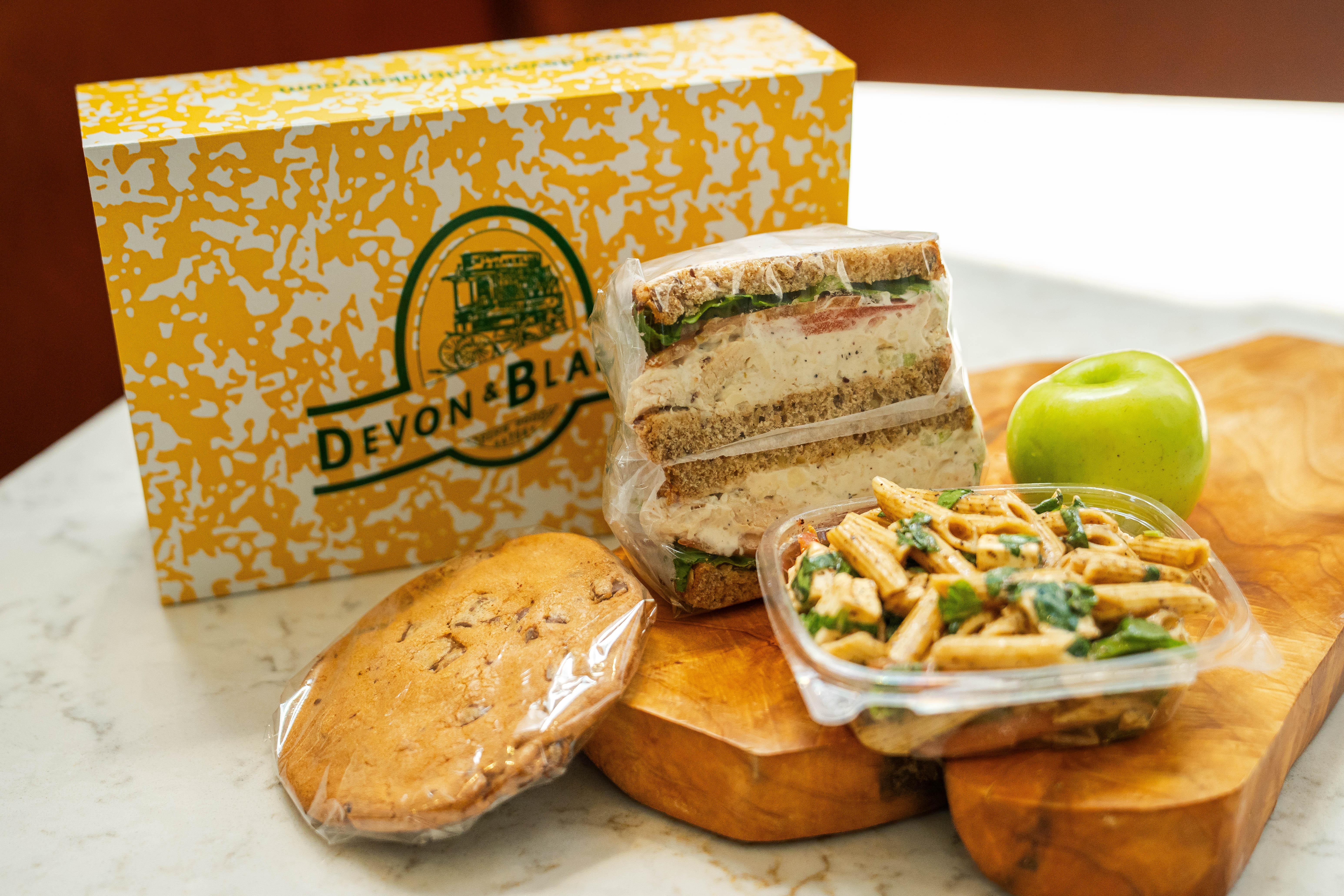 DB Sandwich Lunch Box
