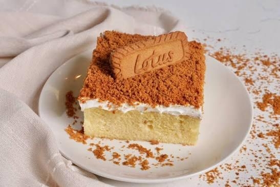Biscoff tres leches cake
